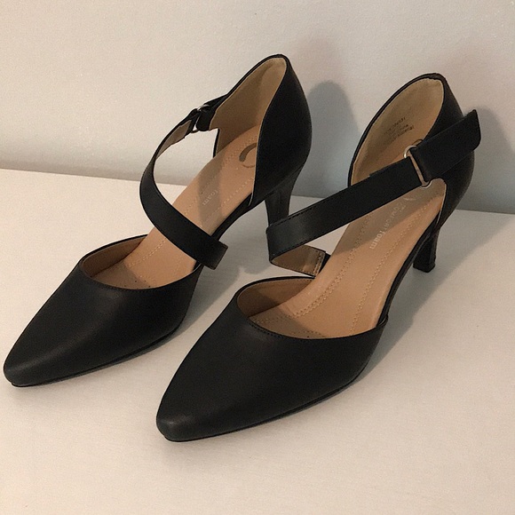 Faux Leather Tillis Pointed Toe Stiletto Heel Pumps - Picture 2 of 14